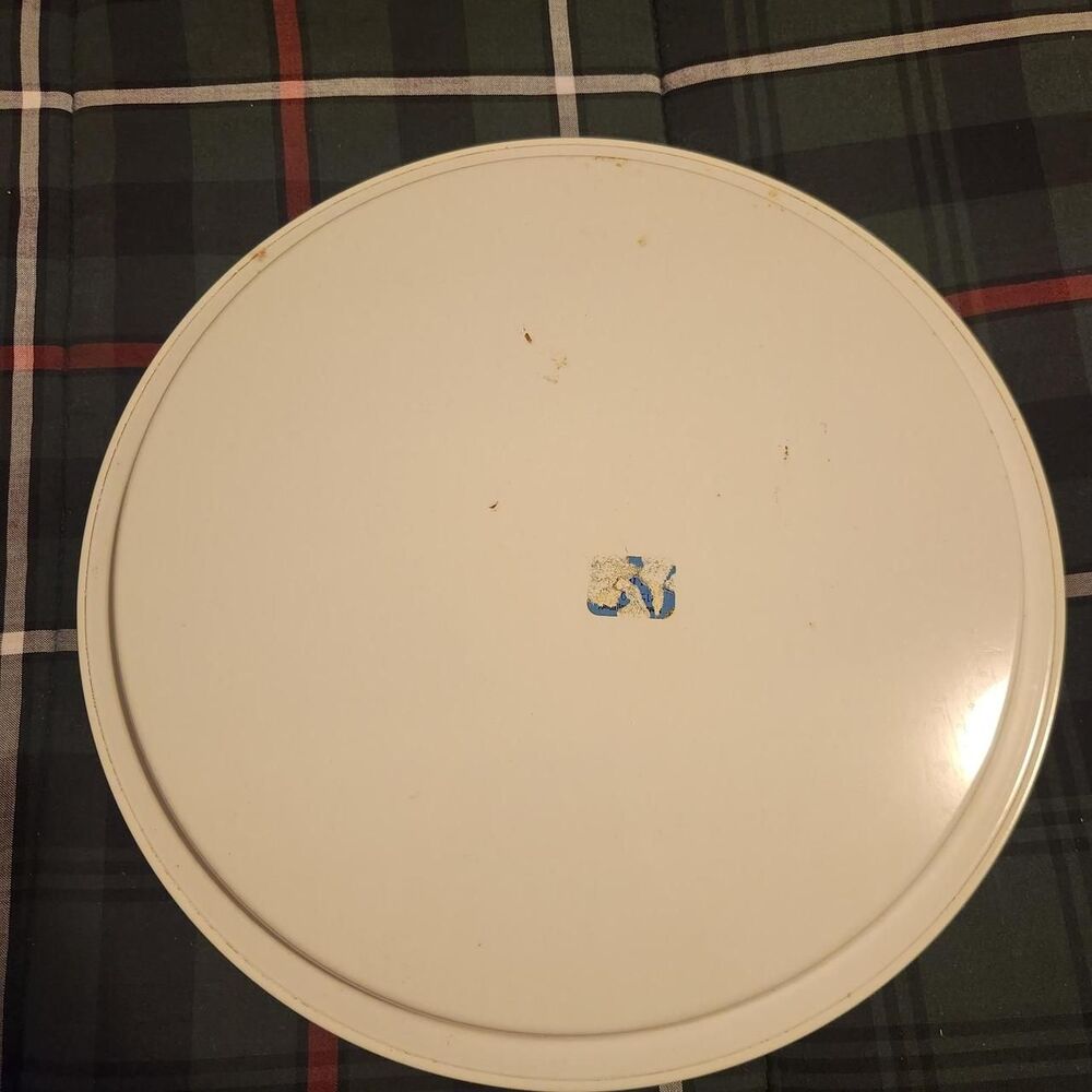Disney multi Dinnerware - Picture 2 of 2